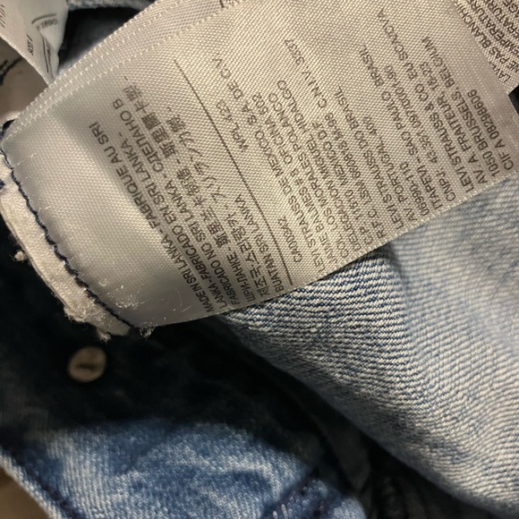 Levis Classic Denim Trucker Jean Jacket Woman's Size X Small Button Up Front - Picture 8 of 8